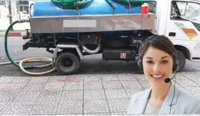 Nhân viên tư vấn hút hầm cầu